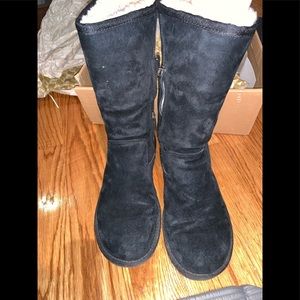 Black mid length UGGs
